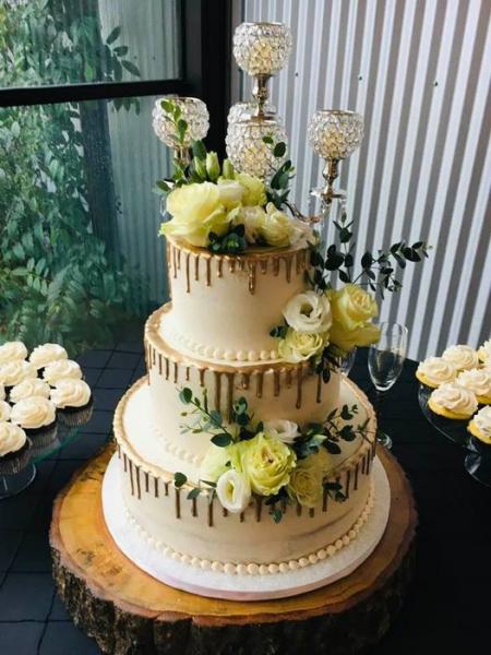 Henneke Wedding Cake