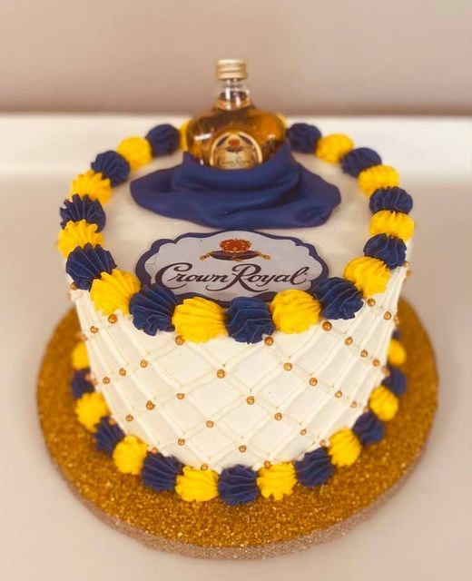 Royal Cake Designs
