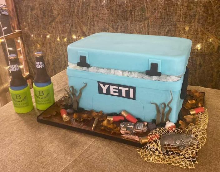 Chad & Keslie's Groom's Cake