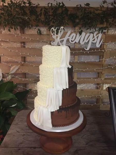 Hengst Wedding Cake @ VFW Hall in Weimar