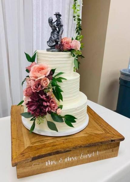 Kimberly & Cory Wedding Cake